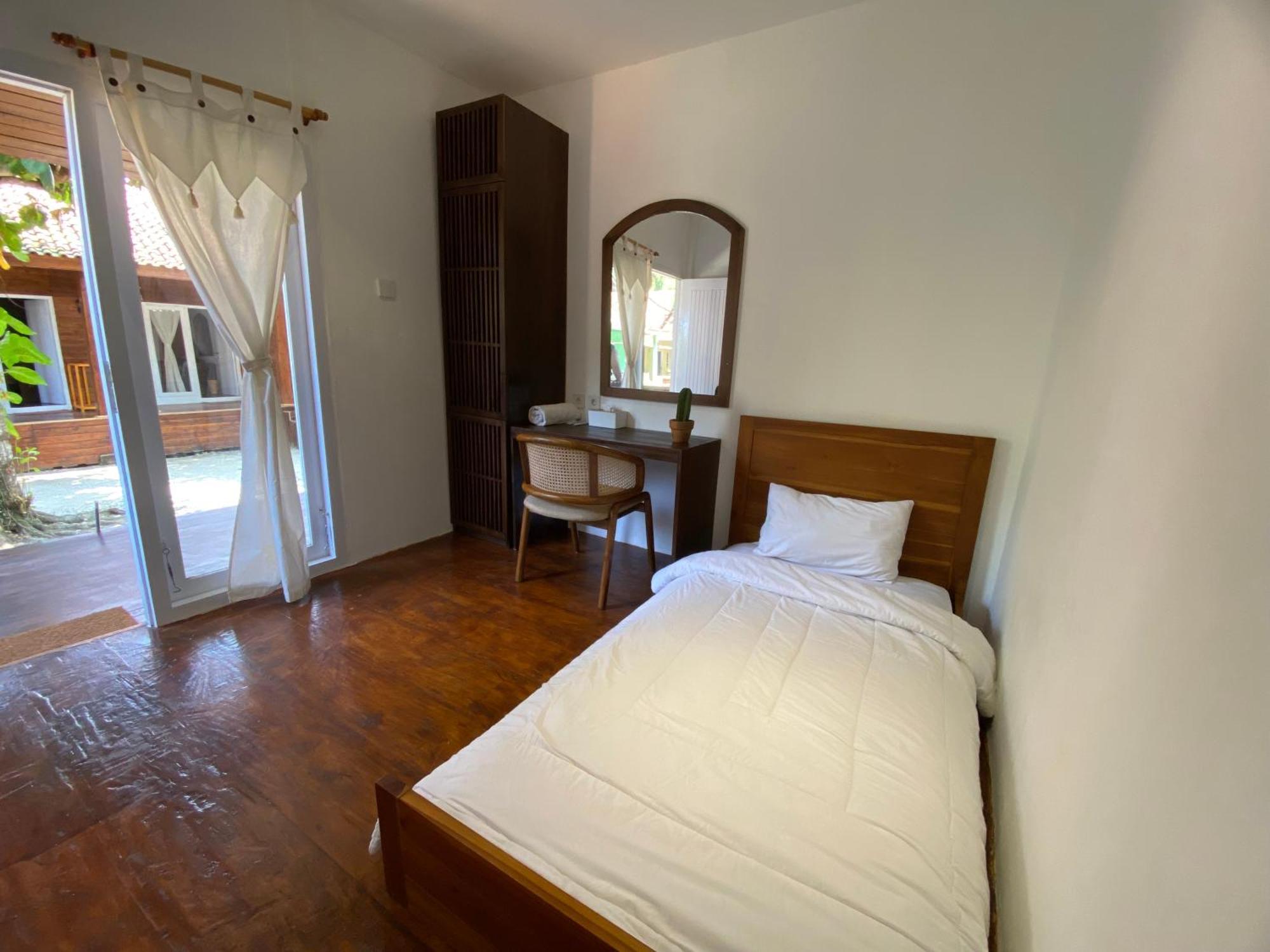Cabana Surf And Stay Biha Exterior photo